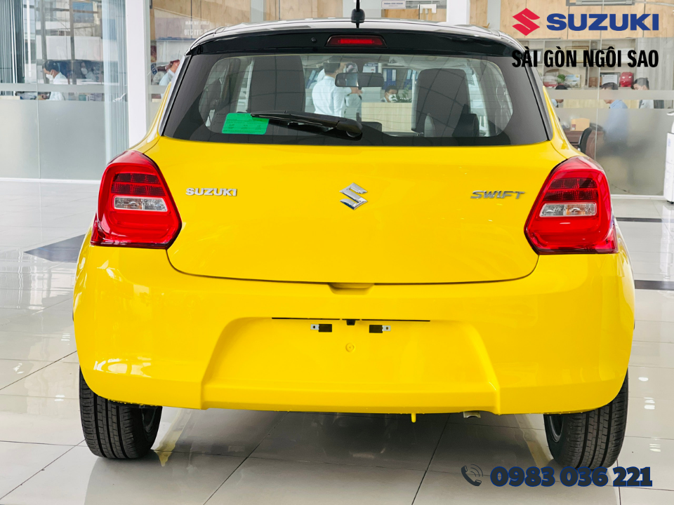 Suzuki Swift màu vàng